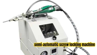 Handheld screw locking machine